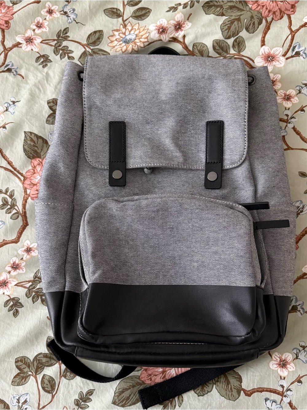 Everlane Gray/Black Canvas & “Leather” Commuter Backpack